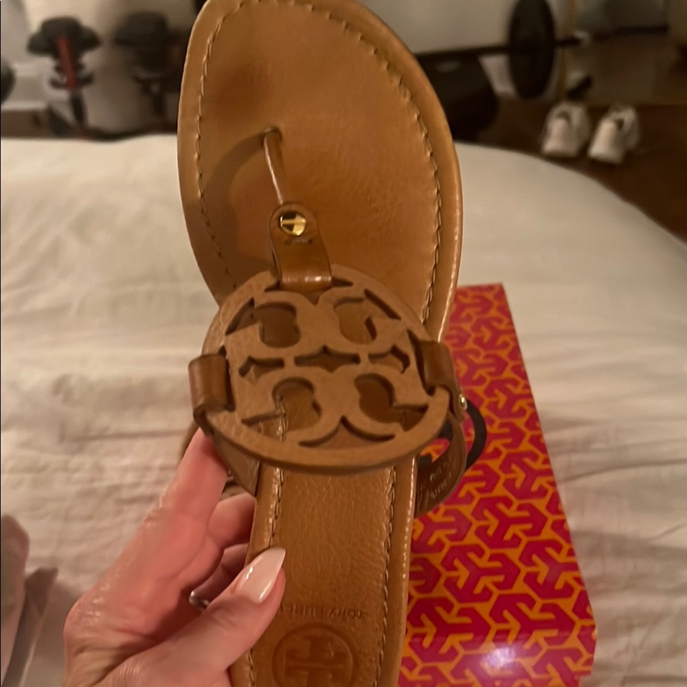 Tory Burch Brown Leather Sandals - Picture 4 of 6
